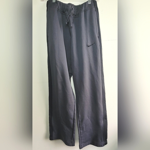 Men's Nike Therma-Fit Drawstring Sweatpants, Size Small - Picture 1 of 4